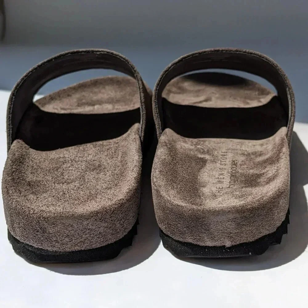 NWT The Men's Store Bloomingdale's Slide Grey Suede Sandals Size 7 (MSRP $145)